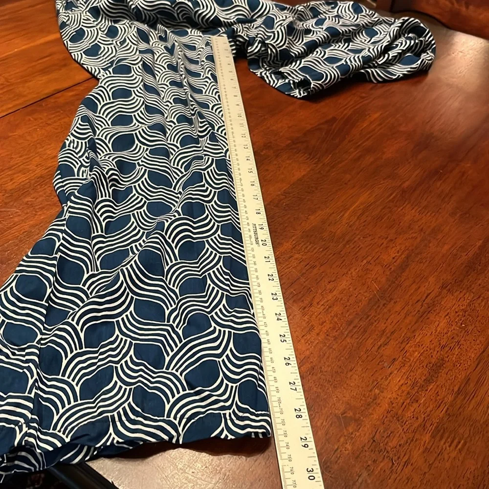 Escapada blue white geometric print jumpsuit size XS